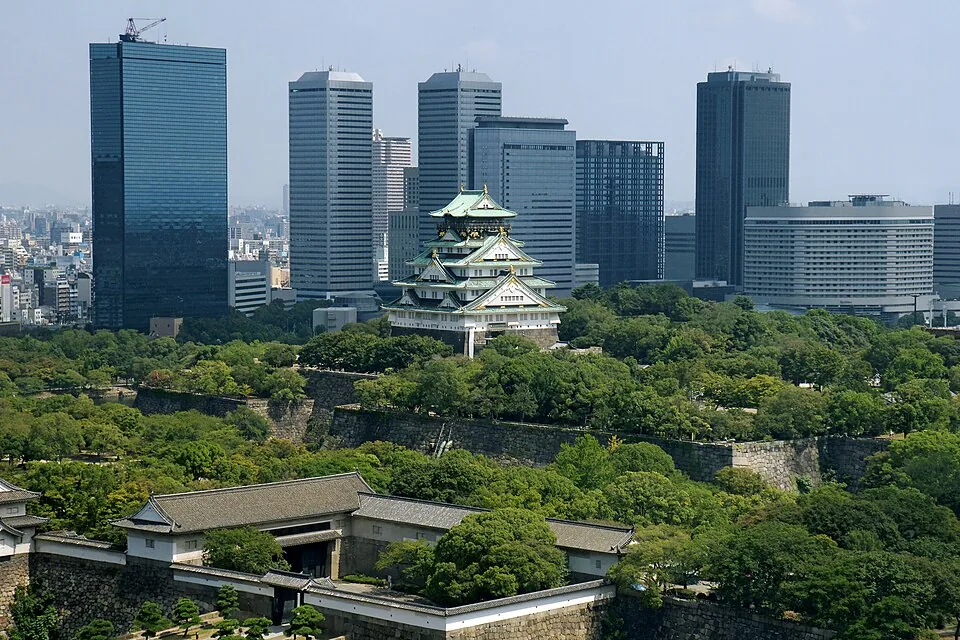 大阪城,摄于2009年9月5日,仅作日本城市环境配图。